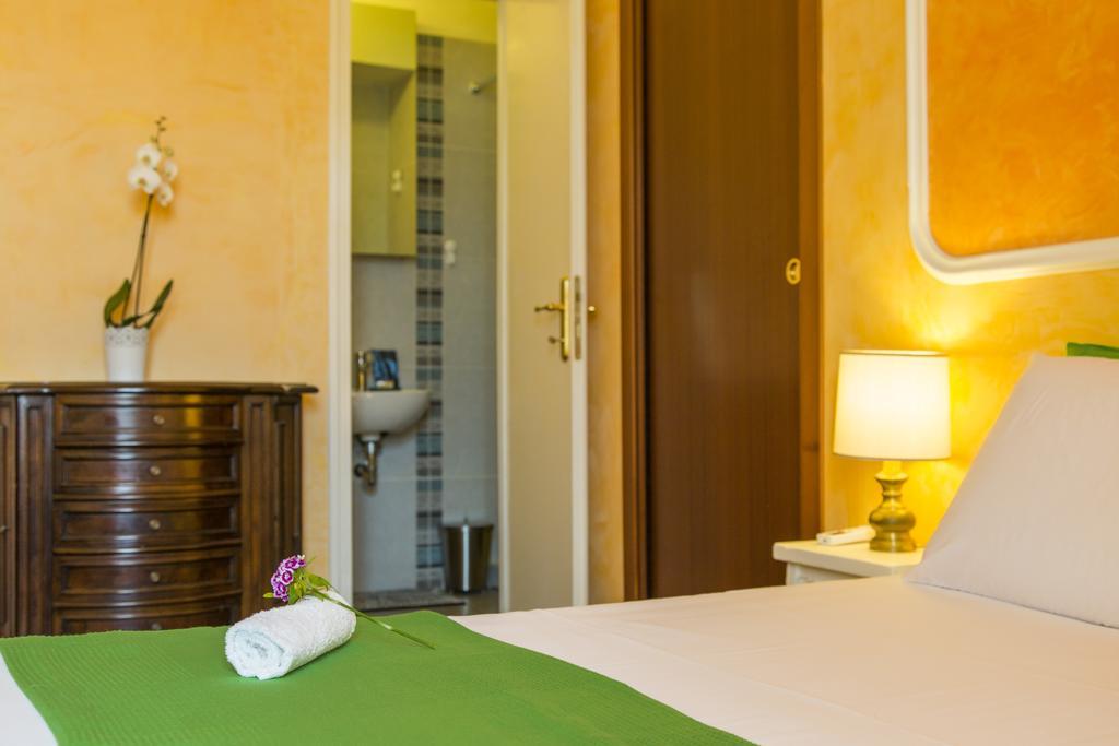 Roma Termini Apartment ภายนอก รูปภาพ
