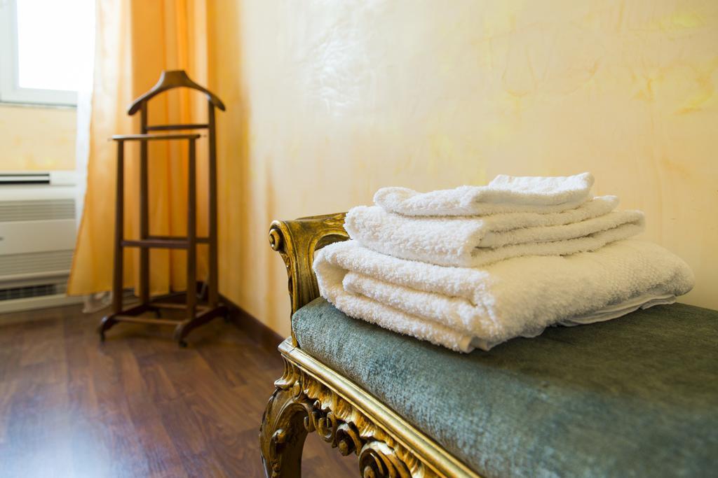 Roma Termini Apartment ภายนอก รูปภาพ